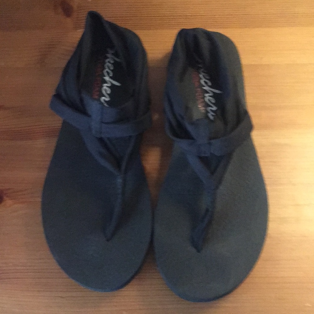 Skechers sarong sandals